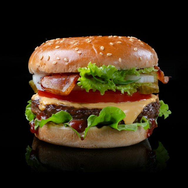 Colossal Burger - Centinela Cafe