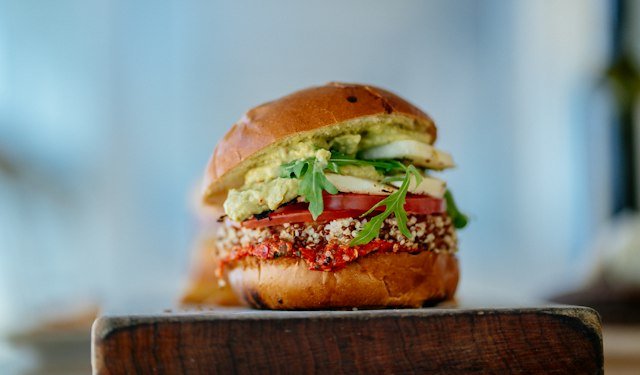 Turkey Burger - Centinela Cafe